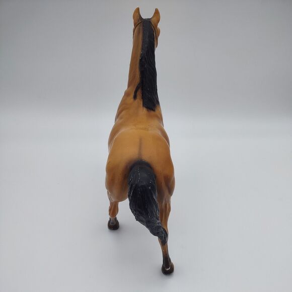Breyer #111 Cheyenne Buckskin Horse Western Prancer Mold Dorsal Stripe - Picture 6 of 14